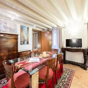 Apartment Ca' Del Carro Family